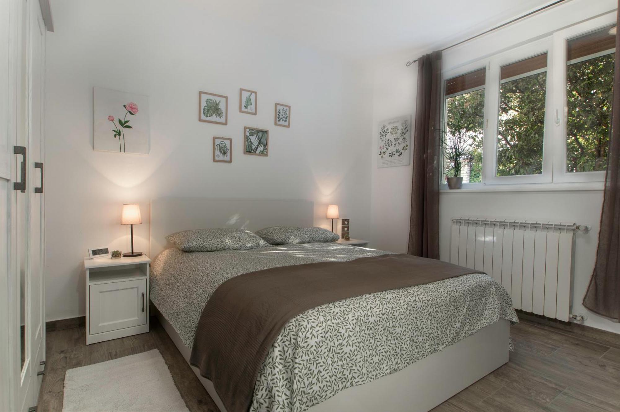 Apartment Vinotoc Izola Exterior photo